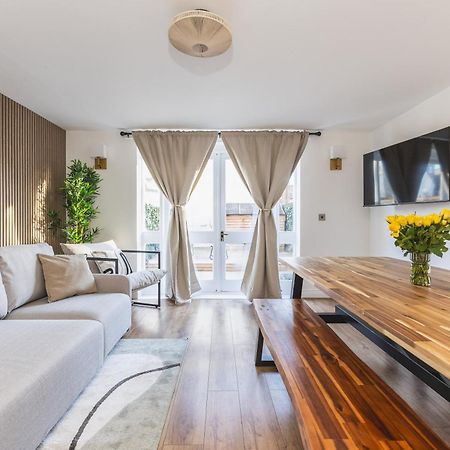 Arte Stays Serviced Houses Stratford - 3 Bedrooms 2 Bathrooms Houses London, Stratford, Maryland, Free Parking, Garden, Weekly Or Monthly Stays - Up To 8 Guests Екстериор снимка
