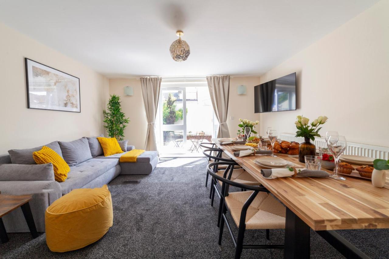 Arte Stays Serviced Houses Stratford - 3 Bedrooms 2 Bathrooms Houses London, Stratford, Maryland, Free Parking, Garden, Weekly Or Monthly Stays - Up To 8 Guests Екстериор снимка